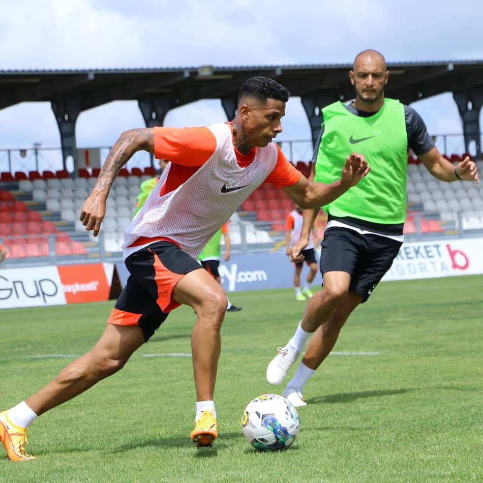 Destaque na Turquia, Allyson quer grande ano no Ümranisyespor