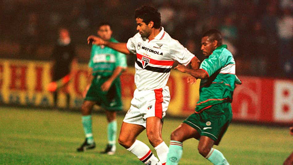 São Paulo mais ganhou do que perdeu na casa do Palmeiras no geral, mas números caem contra o rival