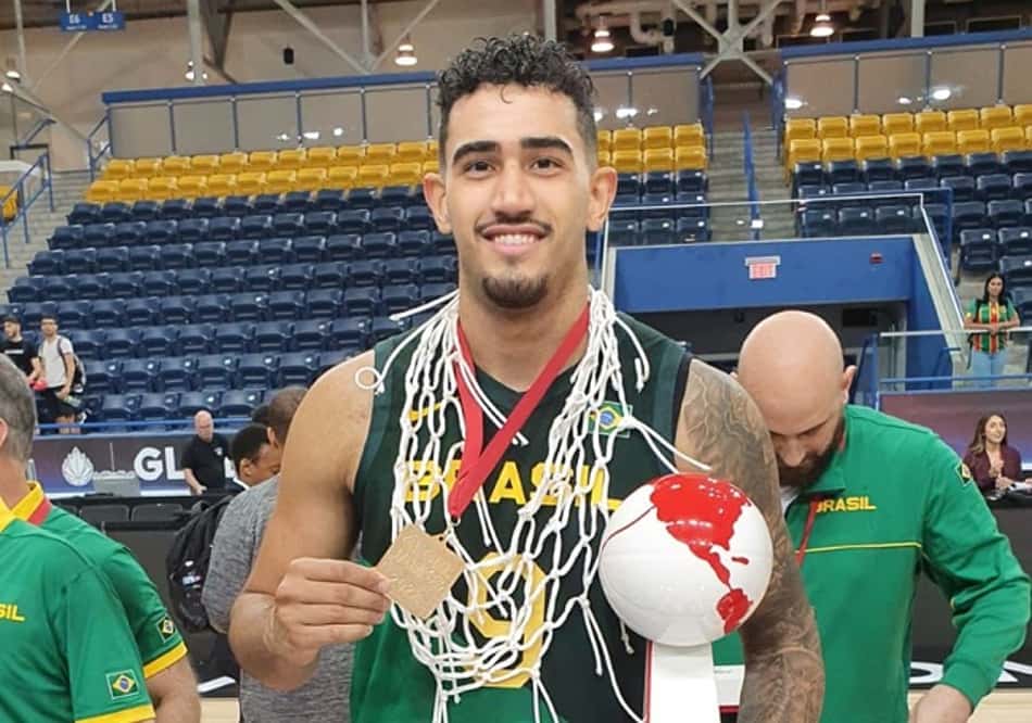 Após título do Globl Jam, Márcio Henrique vai à Las Vegas de olho no draft da NBA