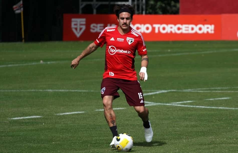 São Paulo se reapresenta de olho no clássico contra o Palmeiras