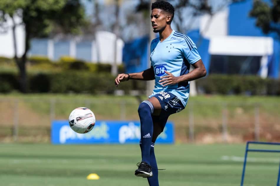 Willian Oliveira tem lesão confirmada no ombro direito e vira baixa no Cruzeiro
