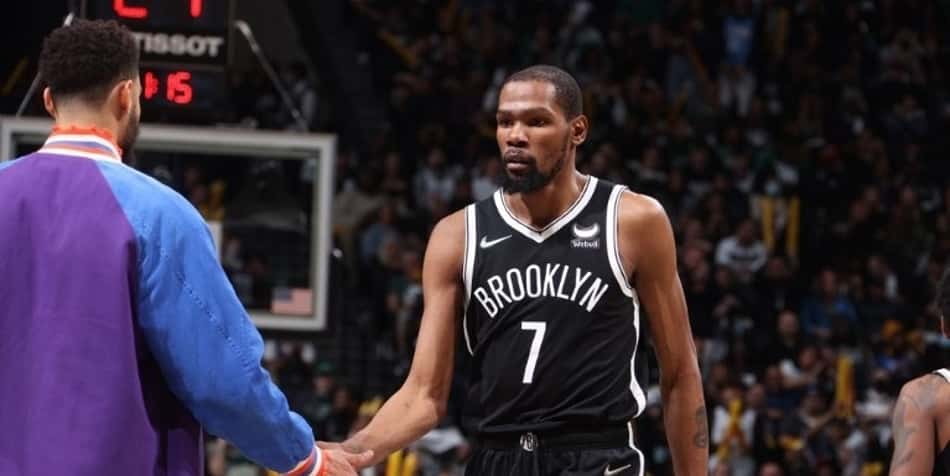 Ben Simmons pode ser crucial para a troca de Kevin Durant sair