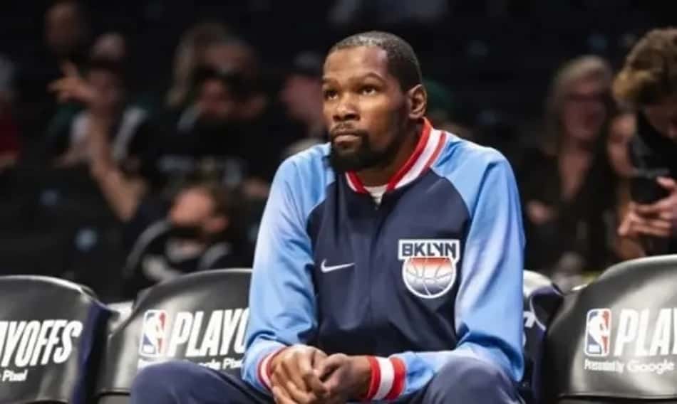 Kendrick Perkins: "Voltar ao Warriors mancharia legado de Durant"