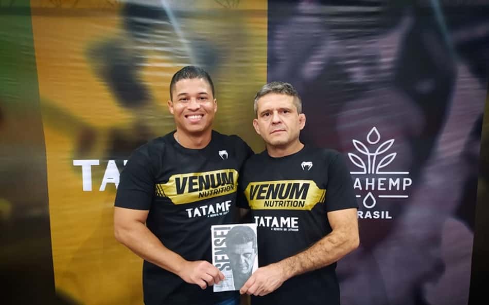 Barbosinha celebra sucesso do seu livro: 'Espero que sirva de inspiração para muitas pessoas'