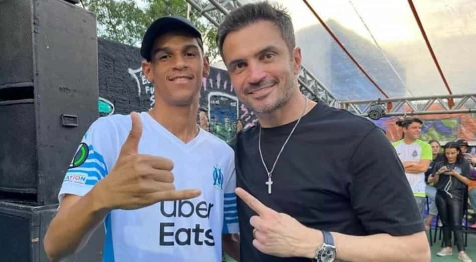 Nova equipe de Luva de Pedreiro rejeita acordo com Allan Jesus: 'Só queremos anular o contrato'
