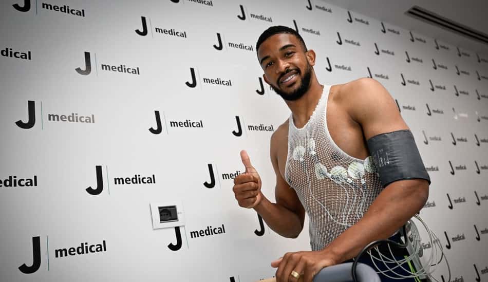 Juventus anuncia a contratação do zagueiro brasileiro Bremer
