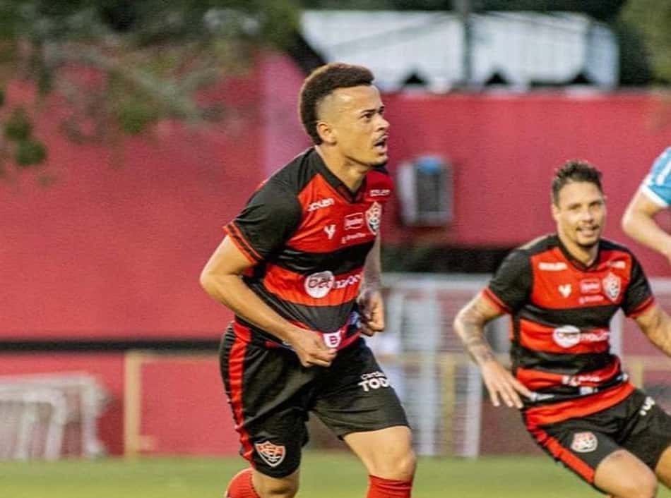 'Estou aqui para ajudar', aponta Luidy sobre bom momento no Vitória