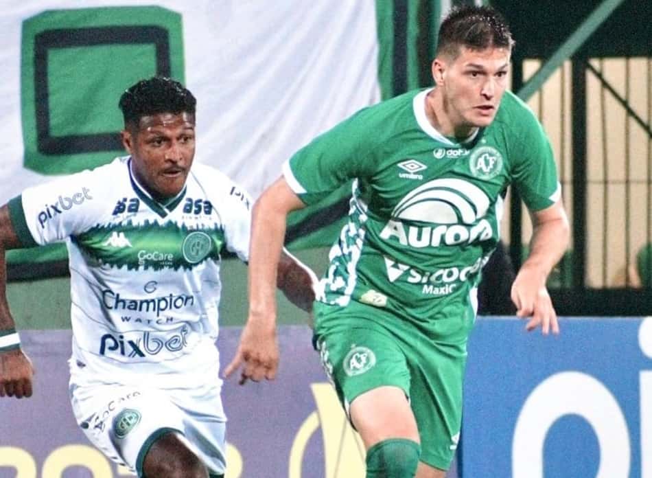 Chapecoense e Guarani criam chances, mas empatam na Arena Condá