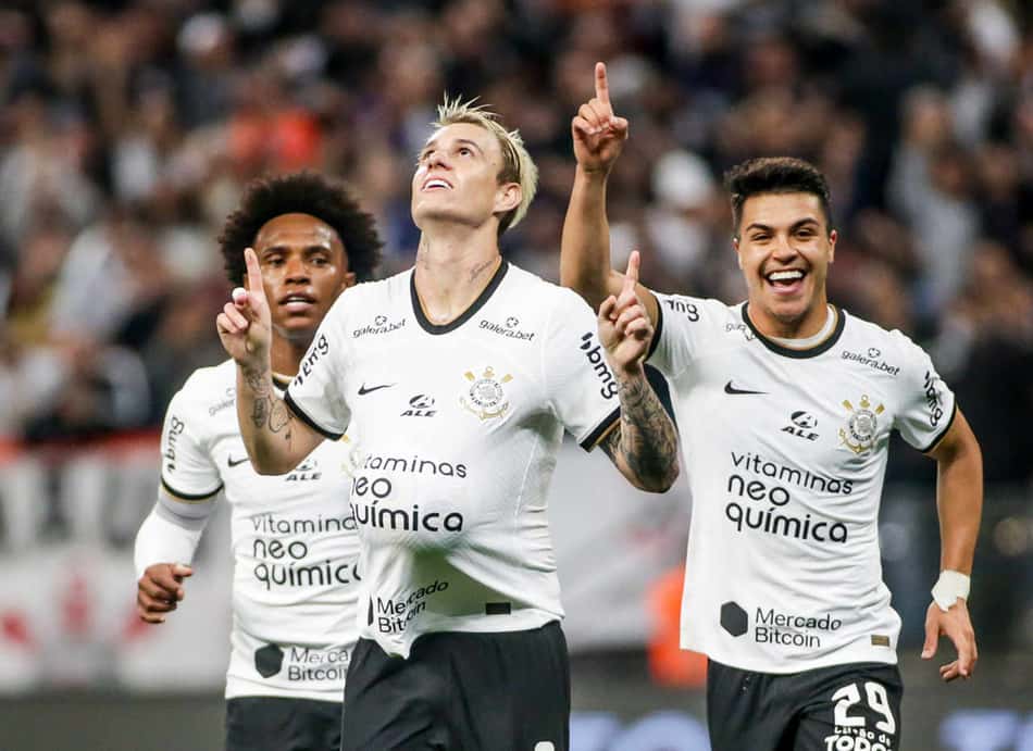 ANÁLISE: Perto do ideal, Corinthians mostra amplo repertório ofensivo, mas ainda pode melhorar