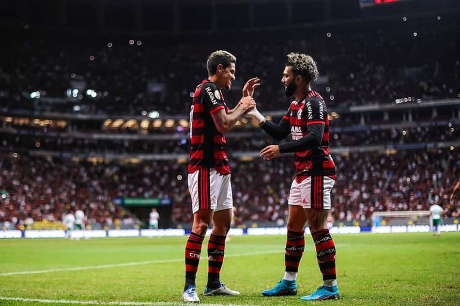 Milton Neves vê Pedro como melhor brasileiro em atividade e corneta Gabigol: 'Verá a Copa pela TV'