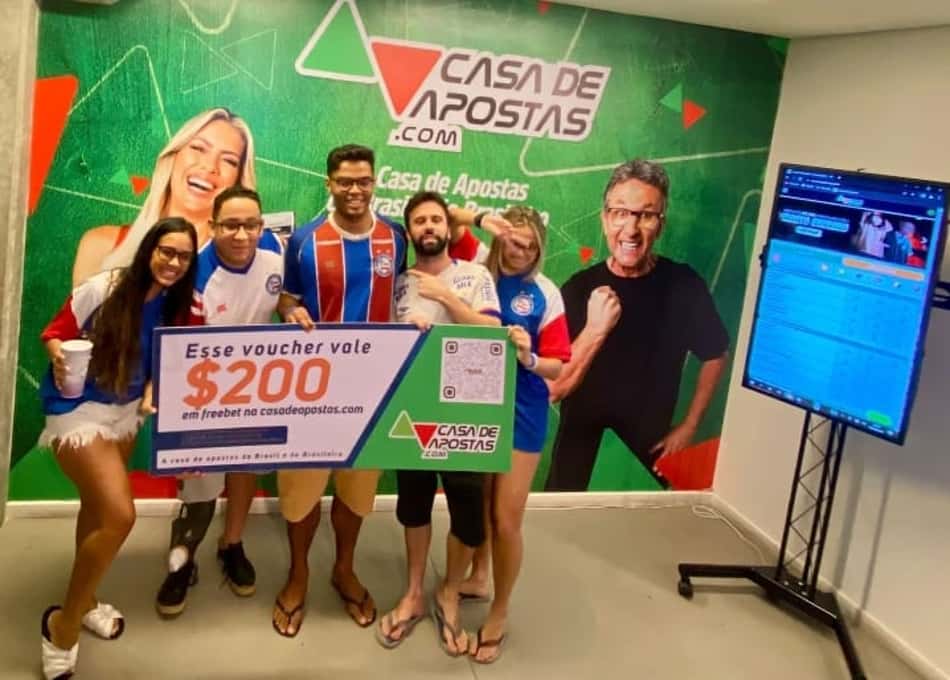 Patrocinadora do Bahia leva torcedores para assistir jogo em camarote da Fonte Nova