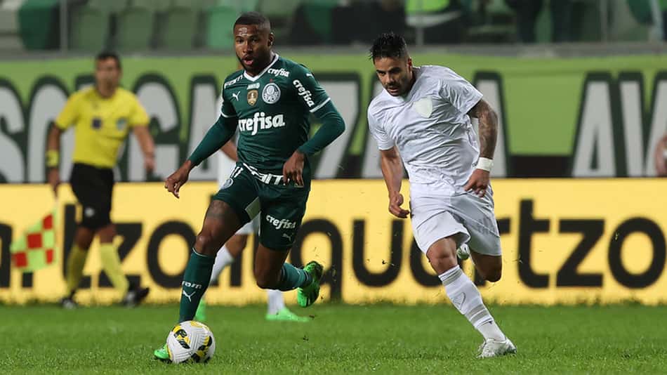 Wesley, do Palmeiras, está na mira do Vasco, que tem concorrentes na disputa; saiba o valor do atleta