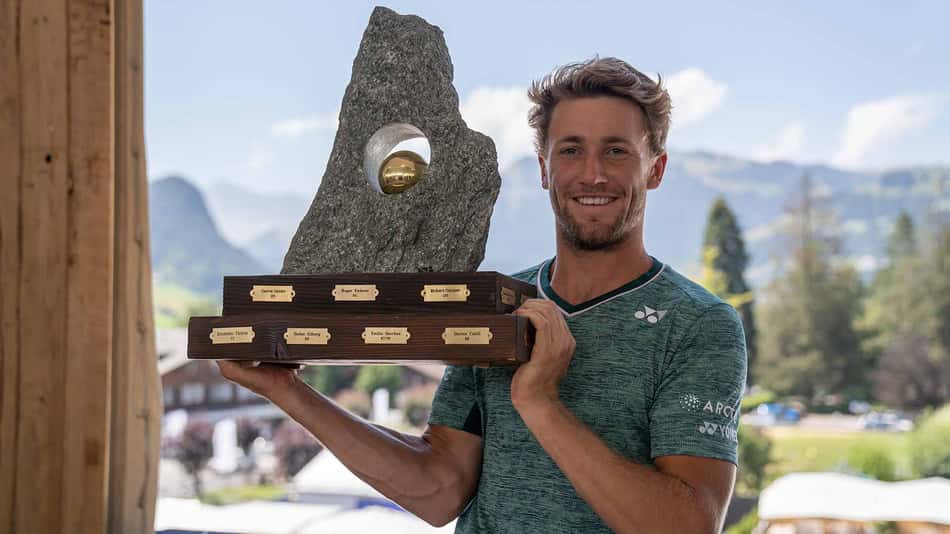 Ruud vira jogo intenso com Berrettini e é bicampeão em Gstaad