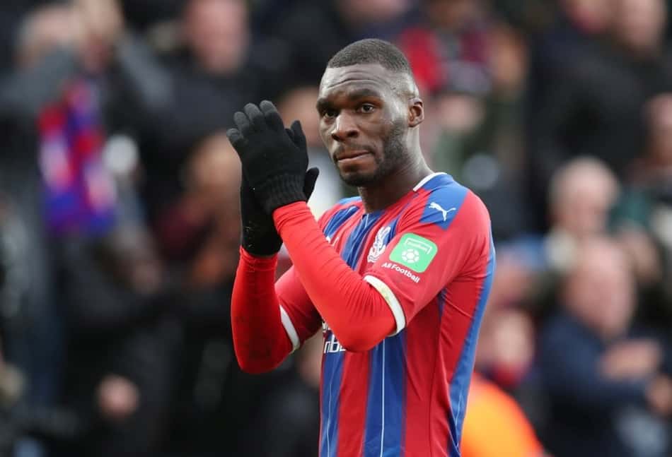 Alvo do Botafogo, Benteke teve baixo desempenho em sua última temporada na Premier League