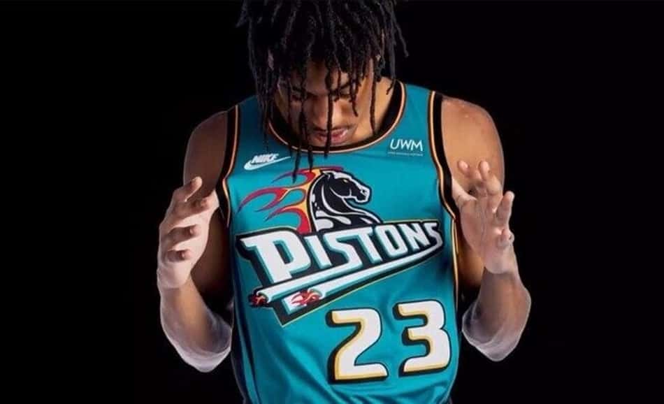 Detroit Pistons terá uniforme dos anos 90 na próxima temporada