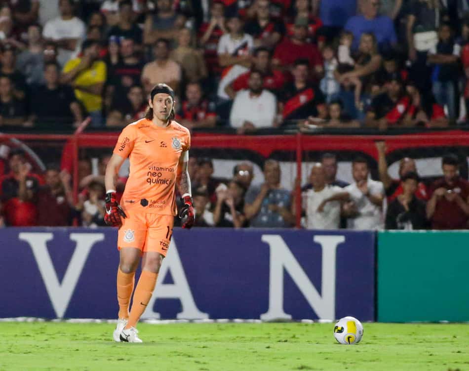 Cássio lamenta derrota do Corinthians contra o Atlético-GO: 'Perdemos no detalhe'