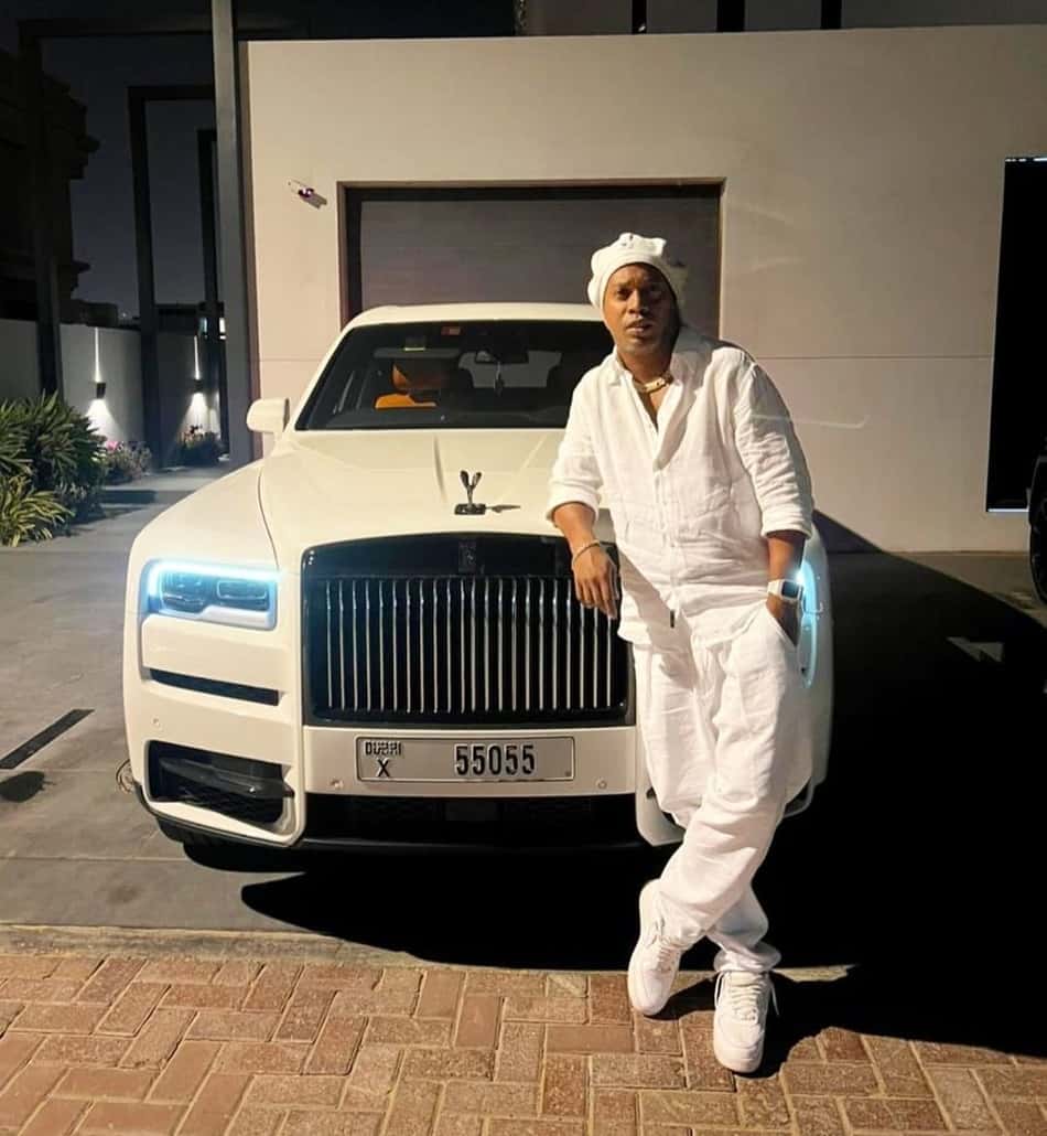 Justiça condena Ronaldinho Gaúcho a pagar valor milionário por dívida que envolve compra de imóveis
