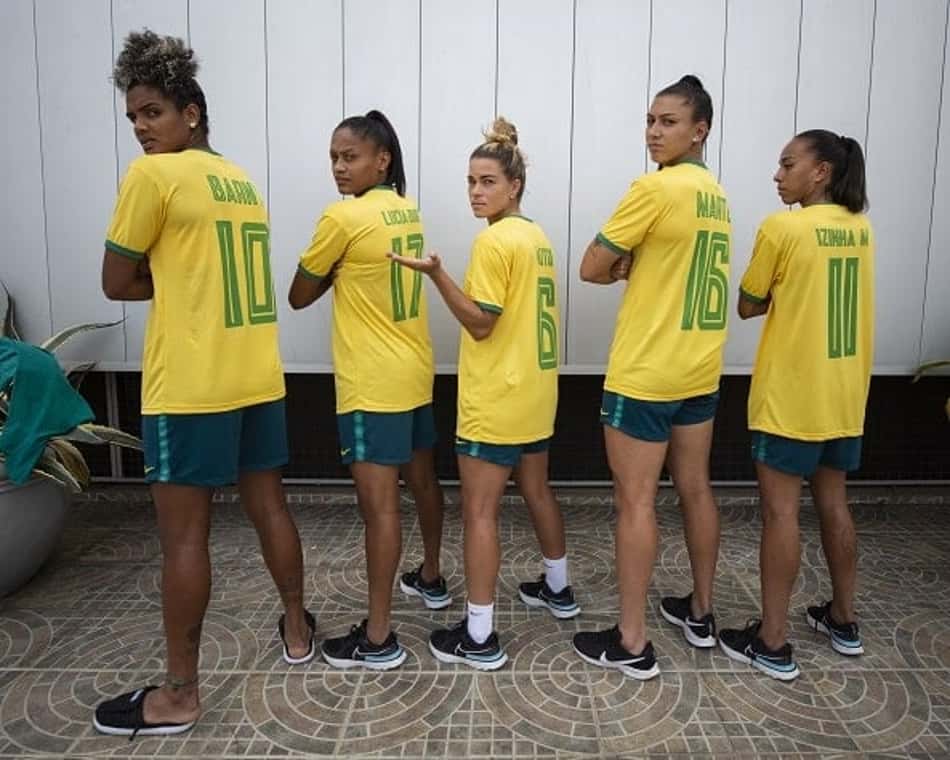 #BOTAELASNOJOGO: Jogadoras da Seleção alertam para a falta de representatividade nos games