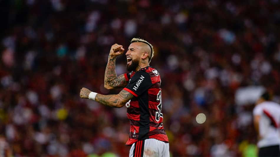 Com trio de reforços, Flamengo faz mudanças na lista de inscritos da Libertadores