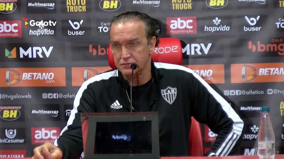 Após derrota, Cuca fala em novo recomeço no Atlético-MG: 'Sei como fazer'