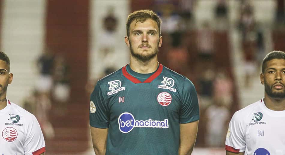 Botafogo fecha com Lucas Perri e conversa por liberação imediata com o São Paulo