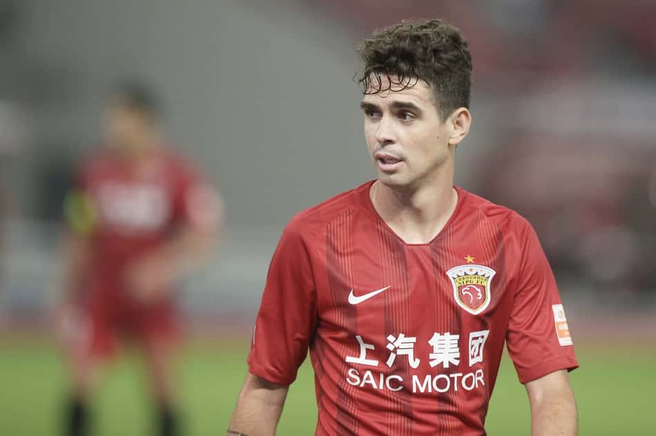 Flamengo mantém contato por Oscar e segue no aguardo de liberação oficial