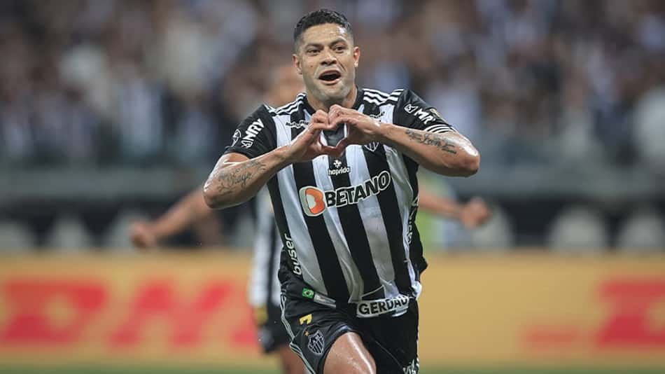Hulk volta a marcar e se isola como terceiro maior artilheiro do Atlético-MG no século