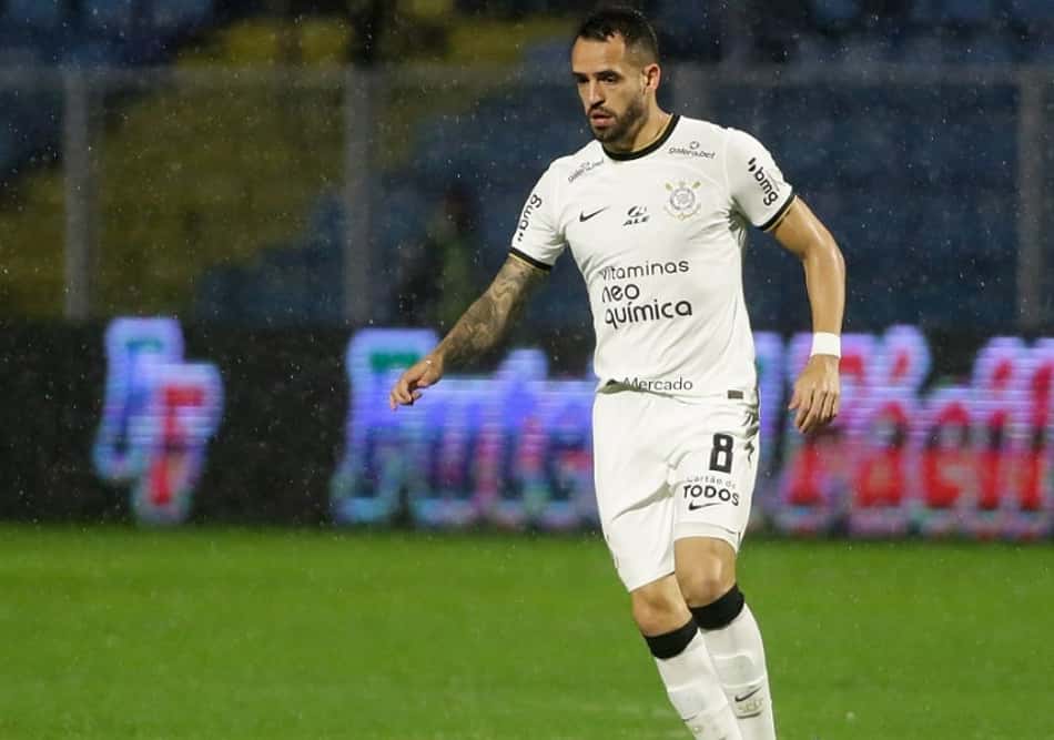Volta de Renato Augusto anima o Corinthians, e meia deve ser titular contra o Flamengo