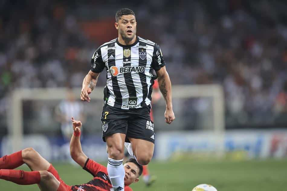 Apesar de altos e baixos, Hulk tem média de gols melhor que ano passado no Galo