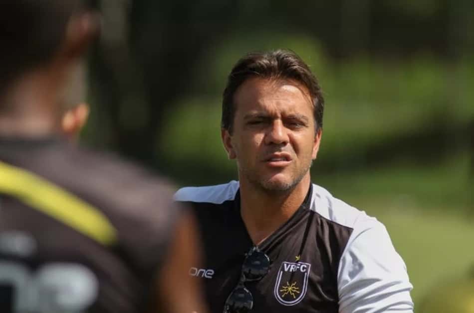 Zada celebra classificação antecipada do Volta Redonda à próxima fase da Série C do Campeonato Brasileiro