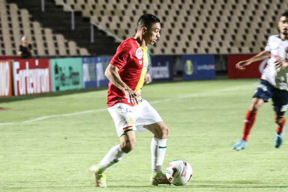 Sampaio Corrêa brilha e vence Bahia pela Série B do Brasileiro
