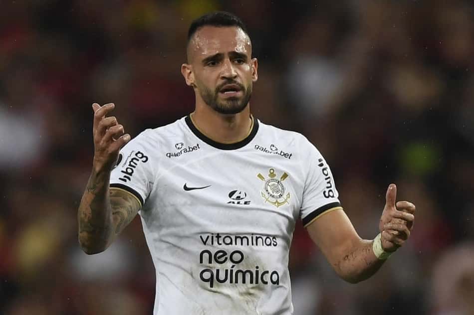 Renato Augusto, do Corinthians, tem lesão confirmada e terá que passar por artroscopia