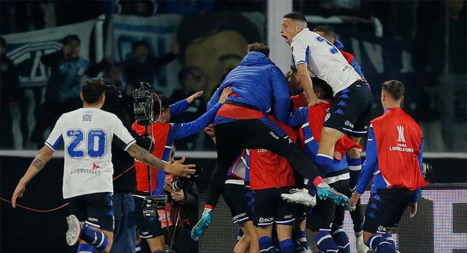 Vélez elimina o Talleres e vai enfrentar o Flamengo na semifinal da Libertadores