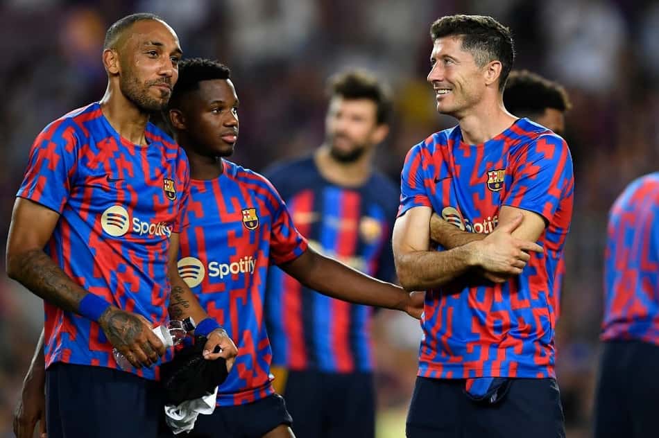 Chelsea se aproxima da contratação de atacante do Barcelona