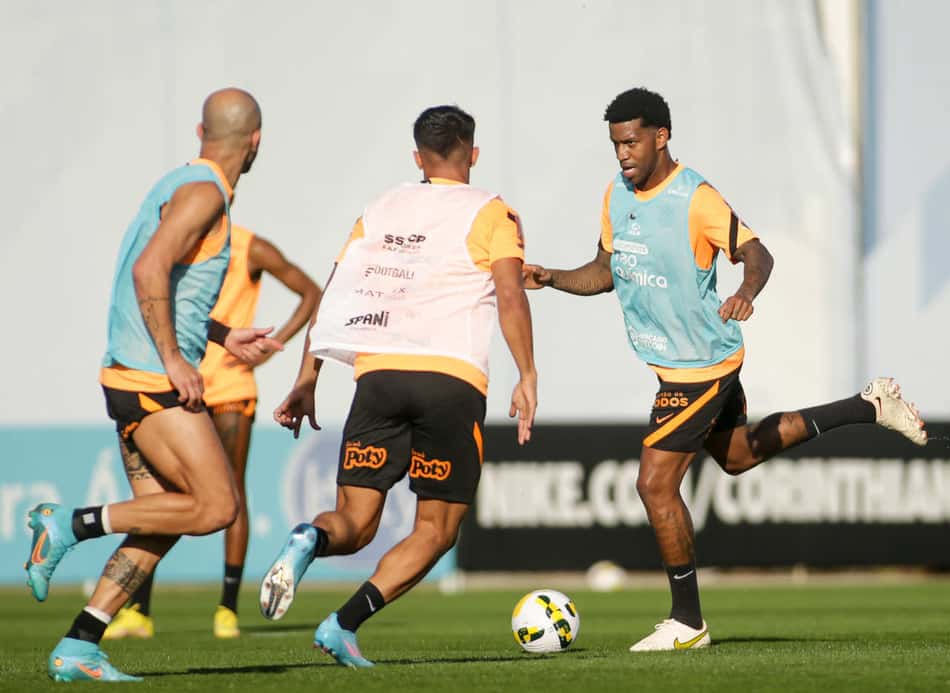 Corinthians faz penúltimo treino antes de duelo decisivo pela Copa do Brasil