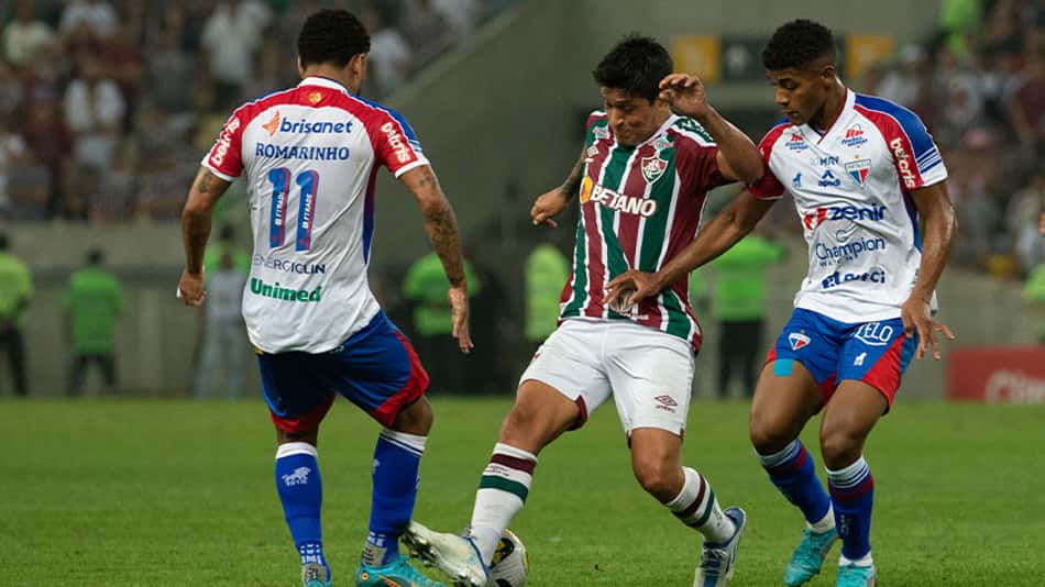 Benja detona arbitragem após eliminação do Fortaleza: 'Vergonha o que fizeram'