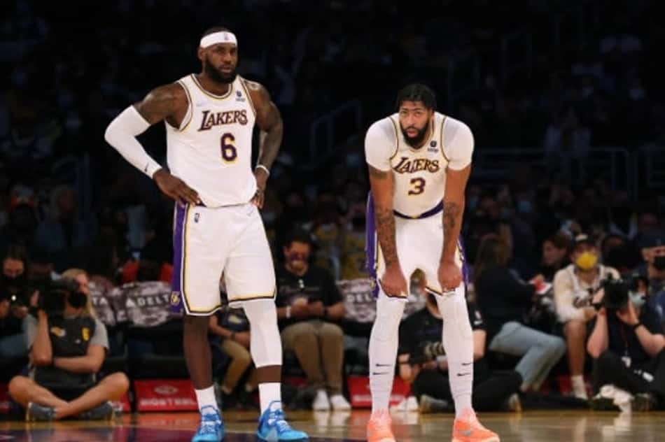 "Lakers sabe que será difícil brigar por título", revela Woj