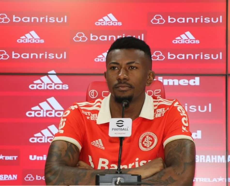 Igor Gomes é apresentado como novo reforço do Internacional