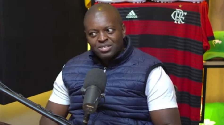 Zé Roberto revela discurso emocionante de Adriano em jogo do Flamengo: 'Tinha jogador chorando'