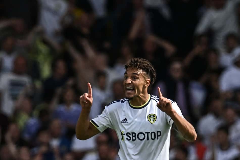 Com gol de Rodrigo, Leeds atropela e vence o Chelsea na Premier League