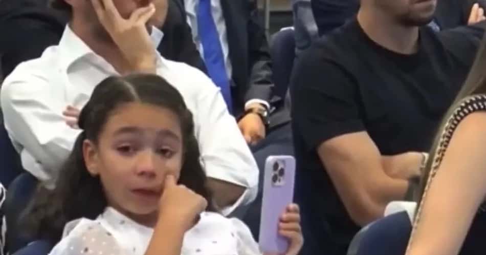 Filha de Casemiro se emociona em despedida do pai no Real Madrid