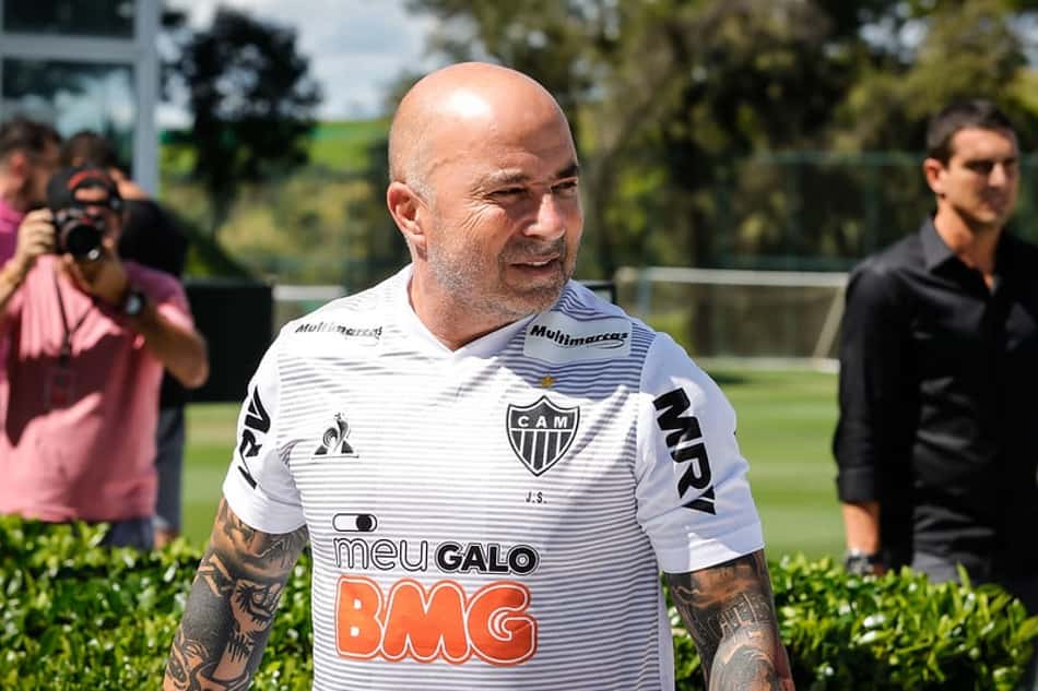 Ex-Atlético-MG, Jorge Sampaoli explica pedidos por Nacho e Hulk: 'Competir com Flamengo e Palmeiras'