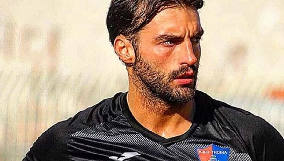 Jogador italiano é acusado de matar ex-namorada com marteladas e taco de beisebol