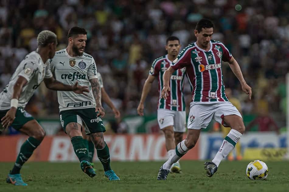Rizek diz que Fluminense não venceu Palmeiras por ter 'clara deficiência': 'Mereceu sorte melhor'
