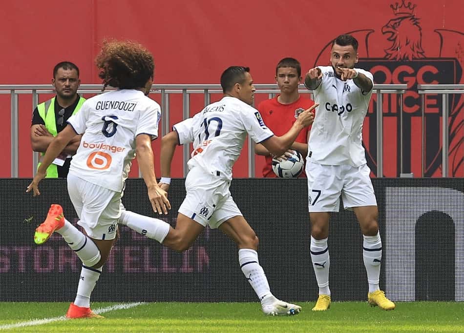 Com dois gols de Alexis Sánchez, Olympique Marseille vence Nice