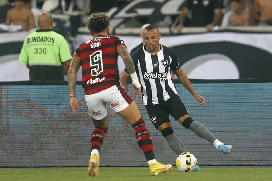 Botafogo x Flamengo - Marçal
