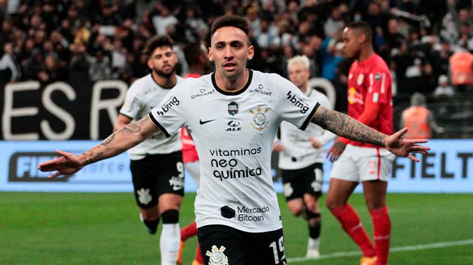 Em meio ao frio de Itaquera, Mosquito aquece o Corinthians e garante vitória sobre o Bragantino