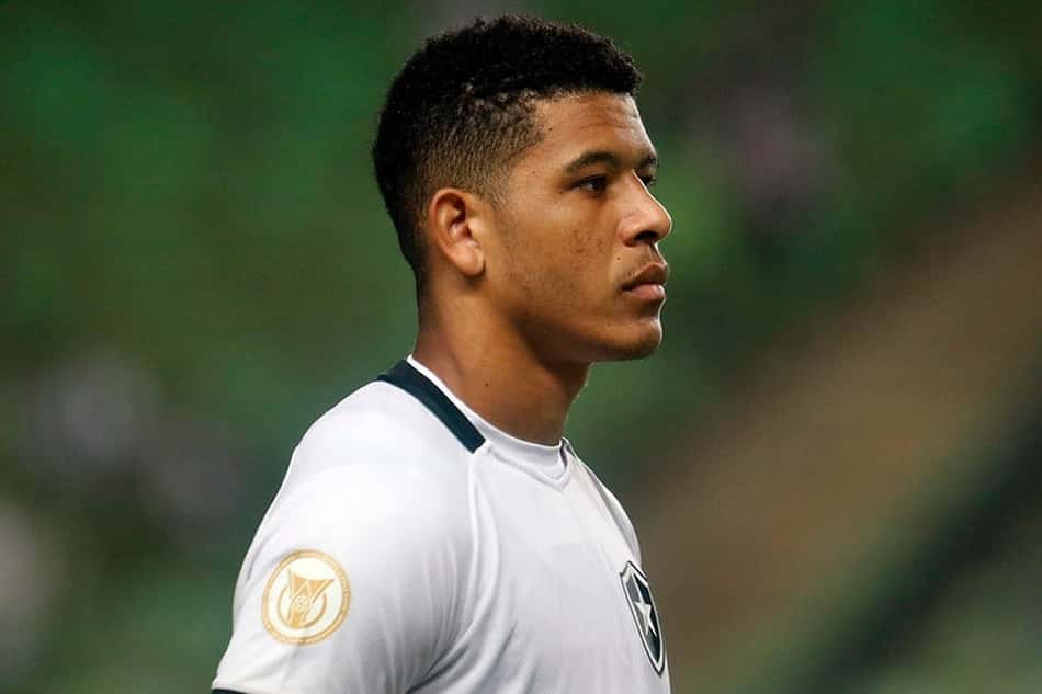 Vinícius Lopes deixa Botafogo e é anunciado pelo RWD Molenbeek