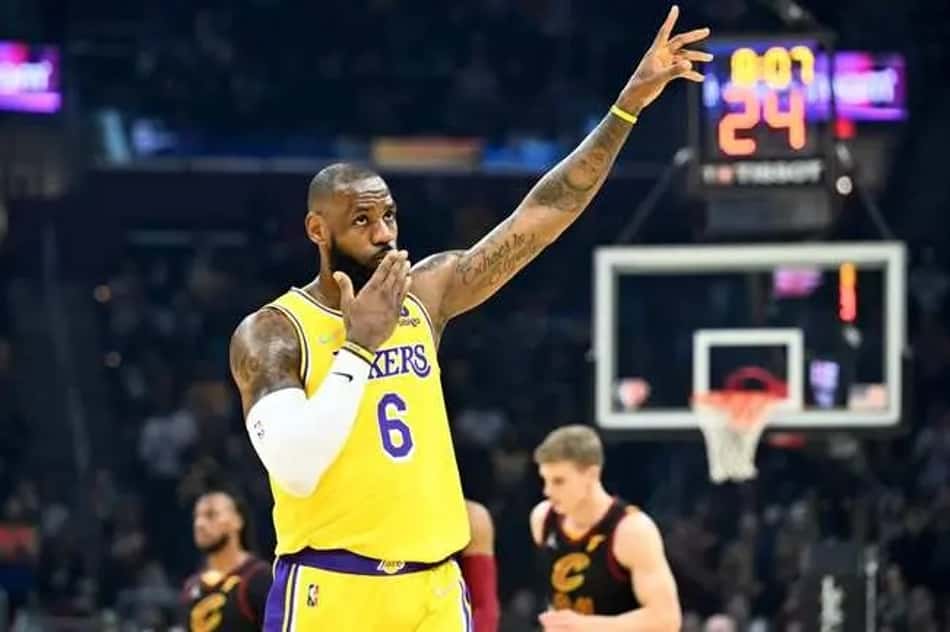 Lakers prioriza aposentadoria de LeBron James em Los Angeles
