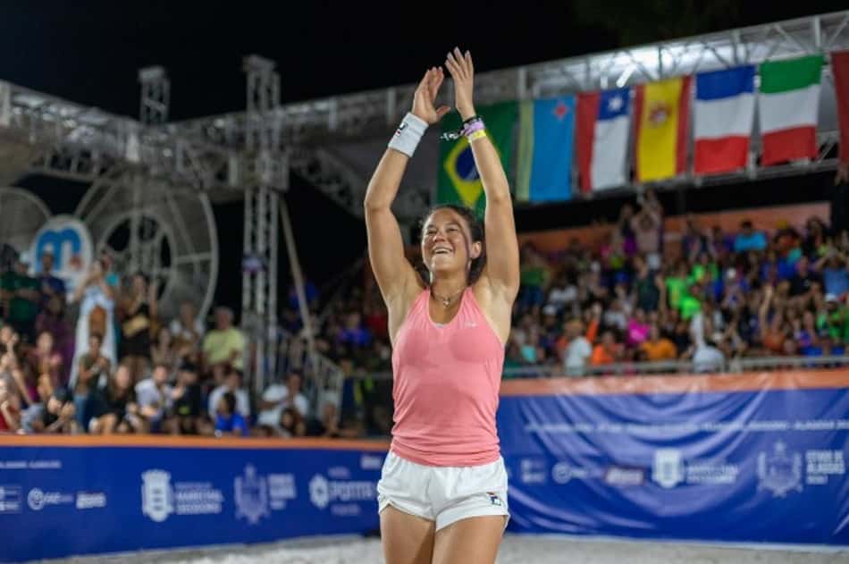Top 10 mundial, Sophia Chow comemora convocação para o Pan-Americano de Beach Tennis